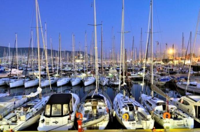 Emelce Apart Bodrum Bagian luar foto