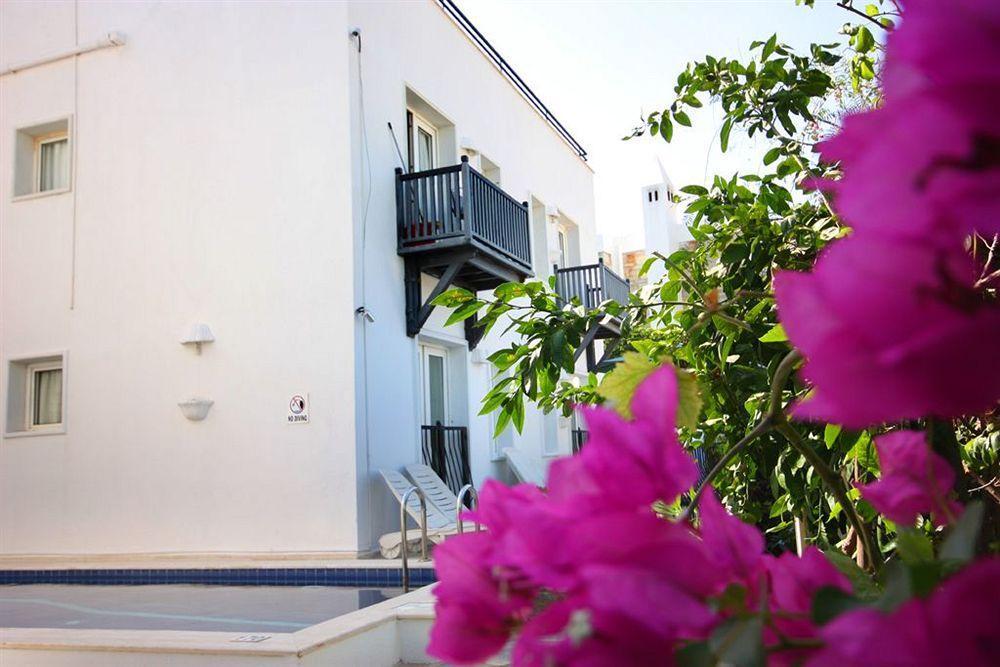 Emelce Apart Bodrum Bagian luar foto